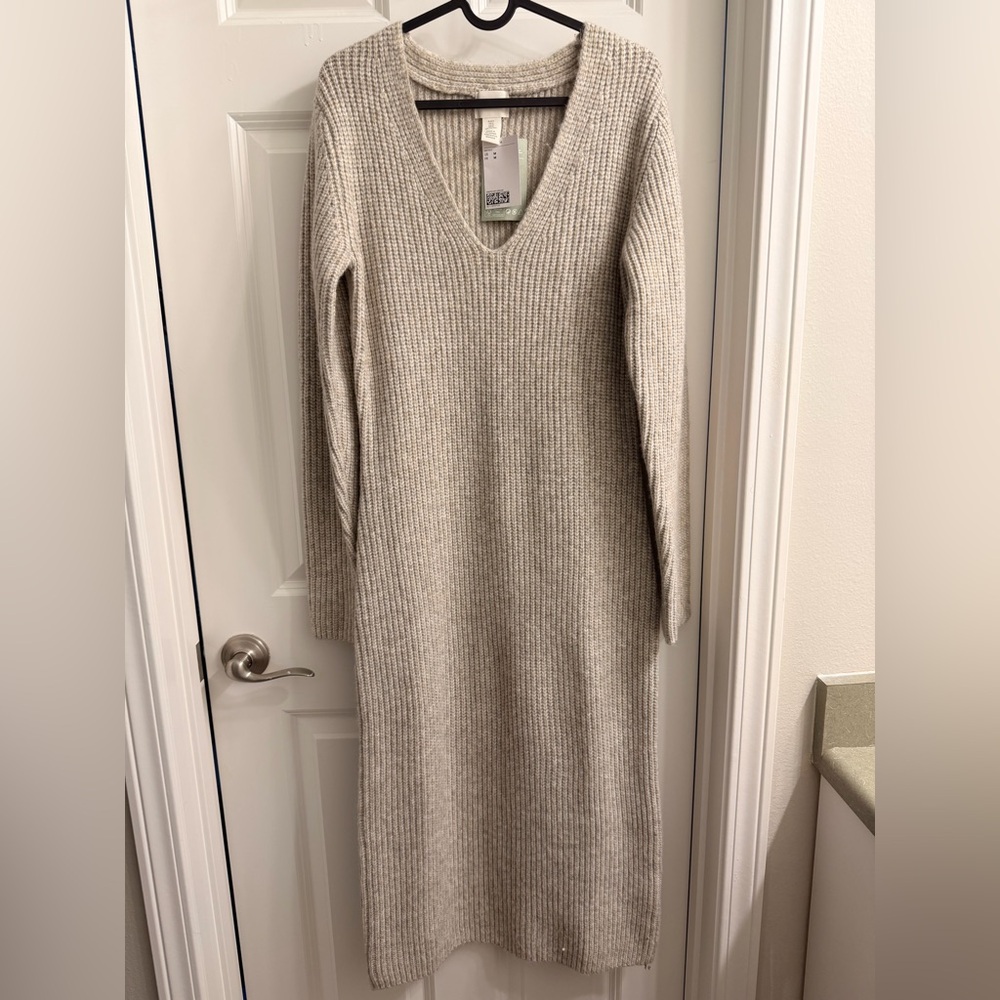 NWT | H&M - Cozy Ribbed Knit Sweater Dress in Beige/Taupe
